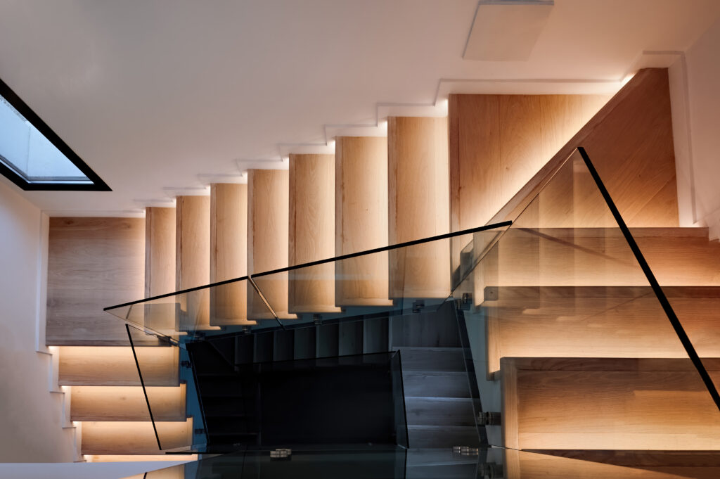 carpet vs hardwood stairs, which one better